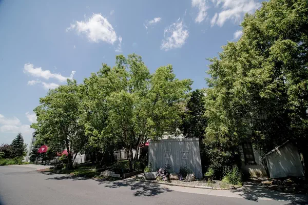 Photo 1 - La Tourelle Inn & Spa