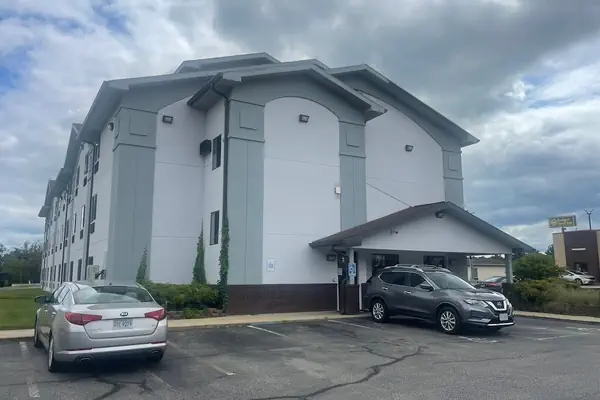 Photo 1 - Super 8 by Wyndham Danville VA