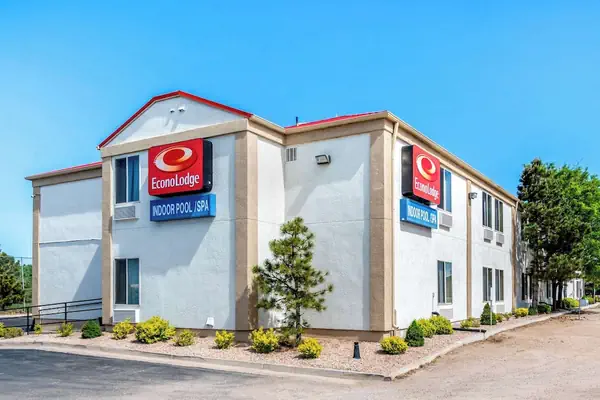 Photo 1 - Econo Lodge Colorado Springs near Airport
