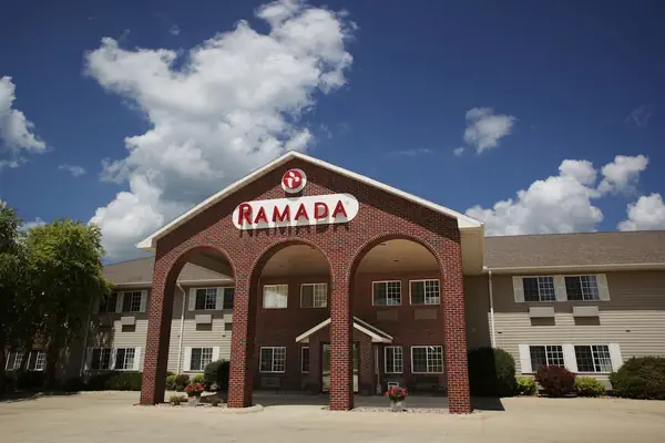 Photo 1 - Ramada by Wyndham Spirit Lake/Okoboji