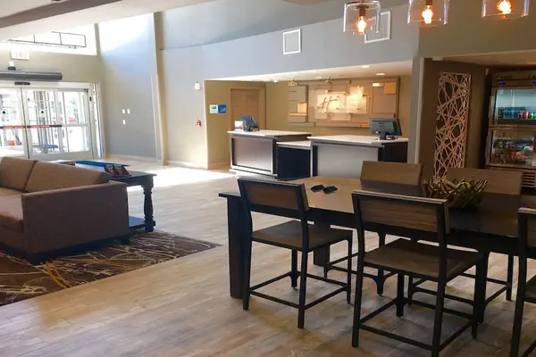 Photo 1 - Holiday Inn Express & Suites Paso Robles by IHG