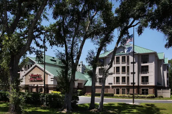 Photo 1 - Hampton Inn & Suites Tampa-North