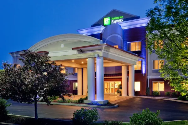 Photo 1 - Holiday Inn Express Rochester NE- Irondequoit by IHG