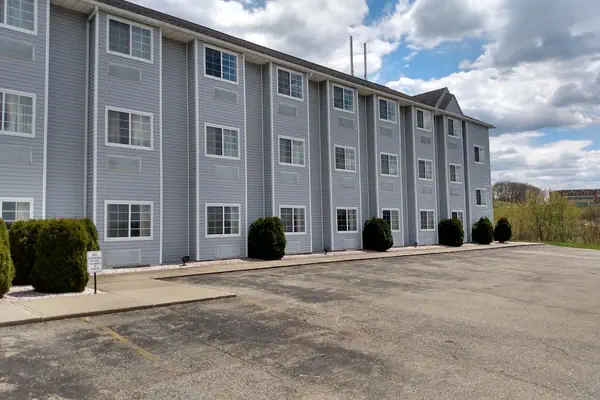 Photo 1 - Spark by Hilton Clarion