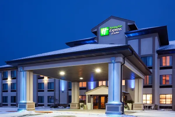 Photo 1 - Holiday Inn Express & Suites Winner by IHG