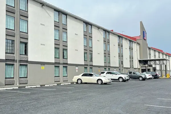 Photo 1 - Motel 6 Springfield, VA - Washington DC Southwest