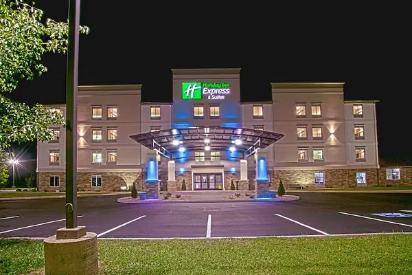 Photo 1 - Holiday Inn Express & Suites Evansville North by IHG