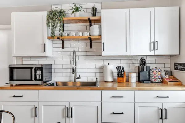 Photo 1 - Newly Renovated - Walking Distance to Pier