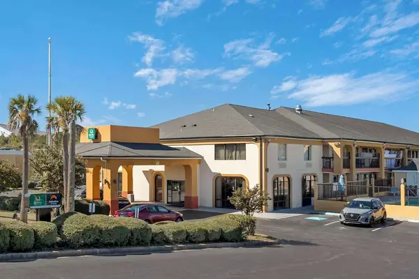 Photo 1 - Suburban Studios Orangeburg