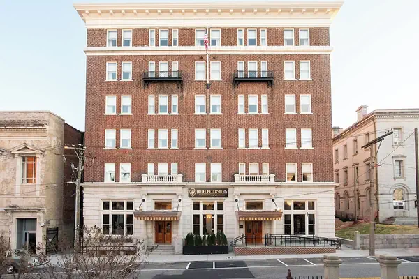 Photo 1 - Hotel Petersburg, Tapestry Collection By Hilton