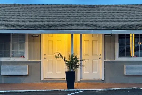 Photo 1 - Budget Motel