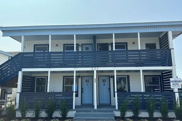 Photo 1 - Carolina Beach Motel