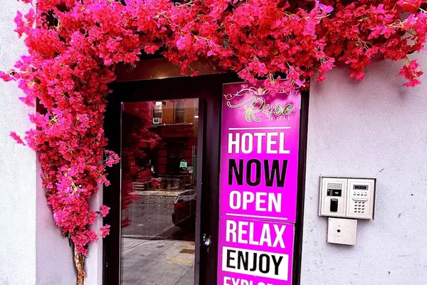 Photo 1 - ROSE HOTEL BRONX