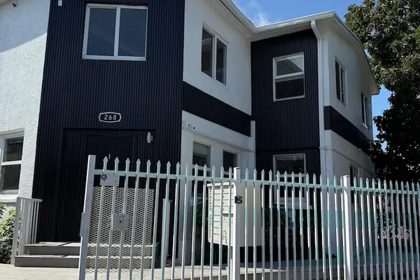 Photo 1 - Renzzi Villas