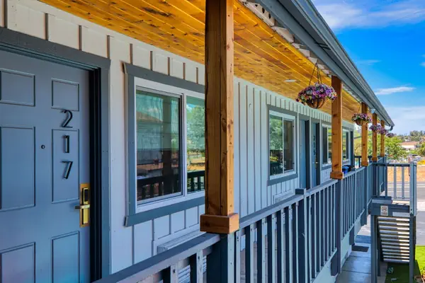 Photo 1 - Ramona Valley Inn