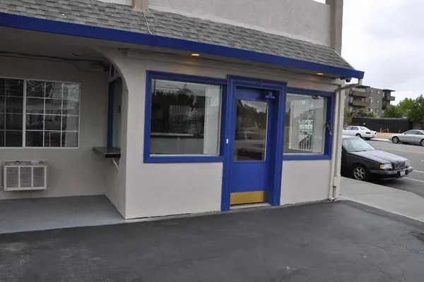 Photo 1 - Econo Lodge