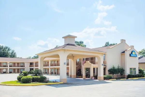 Photo 1 - Days Inn by Wyndham Abbeville