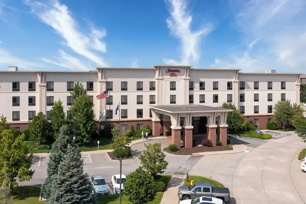 Photo 1 - Hampton Inn Omaha West-Lakeside