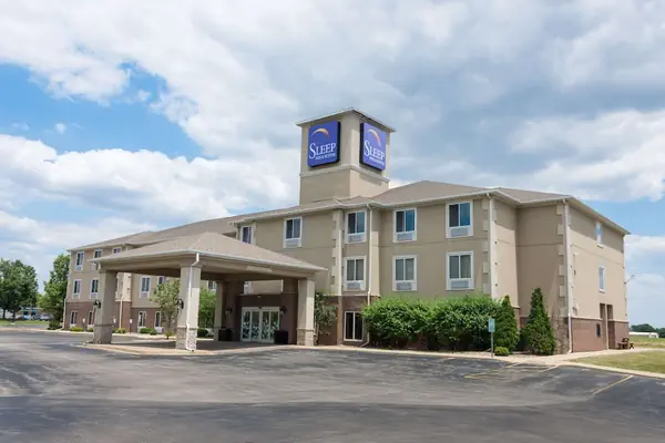 Photo 1 - Sleep Inn & Suites Washington near Peoria