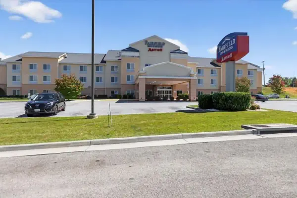 Photo 1 - Fairfield Inn & Suites by Marriott