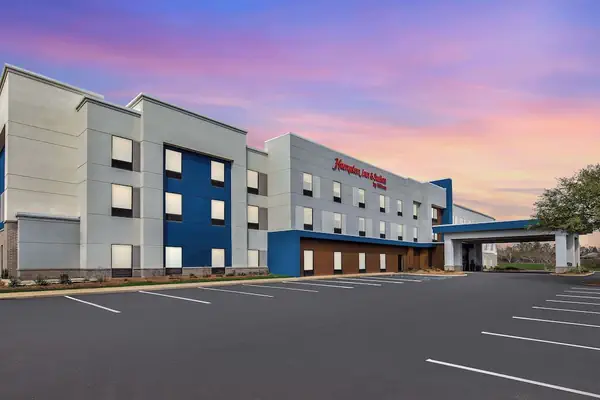 Photo 1 - Hampton Inn & Suites Dothan