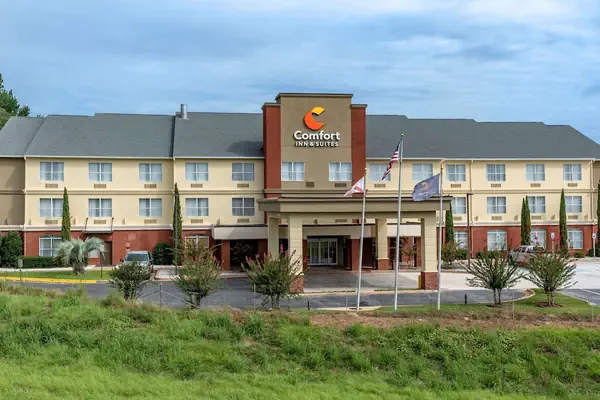 Photo 1 - Comfort Inn & Suites Millbrook - Prattville