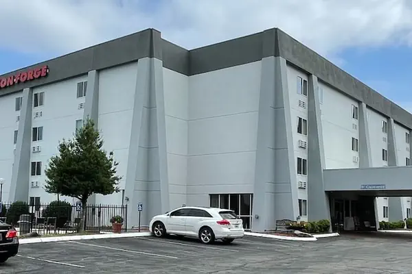 Photo 1 - Hotel Pigeon Forge