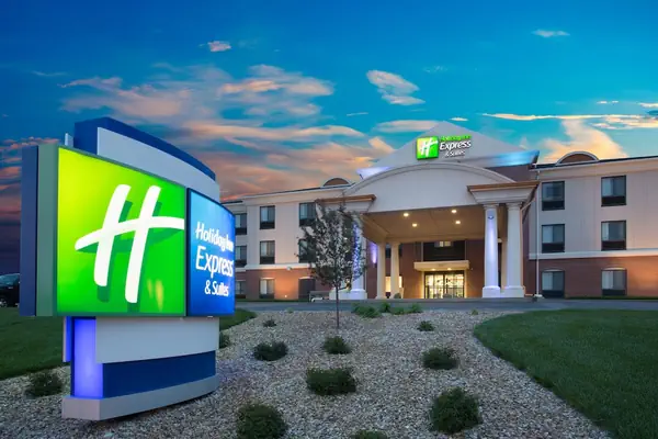 Photo 1 - Holiday Inn Express Hotel & Suites Concordia by IHG