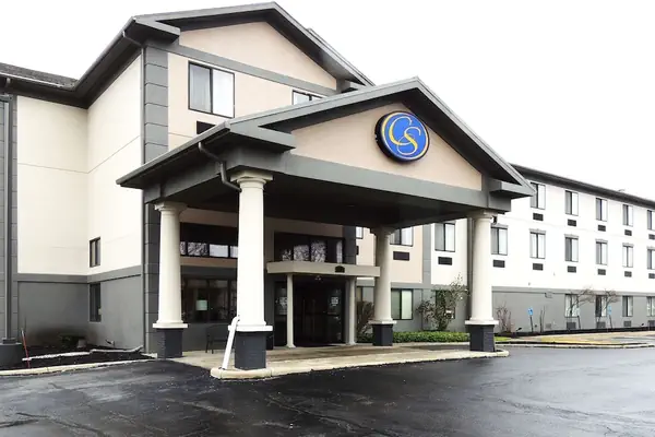 Photo 1 - Comfort Suites Twinsburg