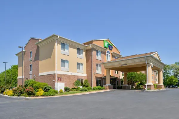 Photo 1 - Holiday Inn Express Hotel & Suites Lancaster-Lititz by IHG