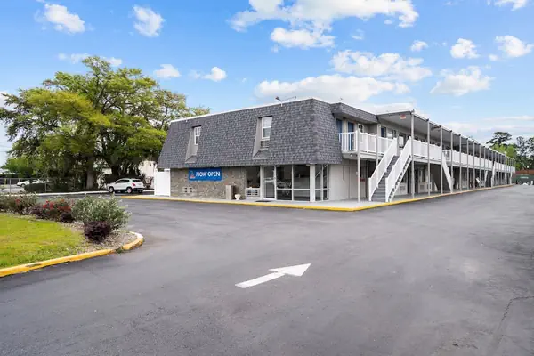 Photo 1 - Studio 6 Wilmington, NC