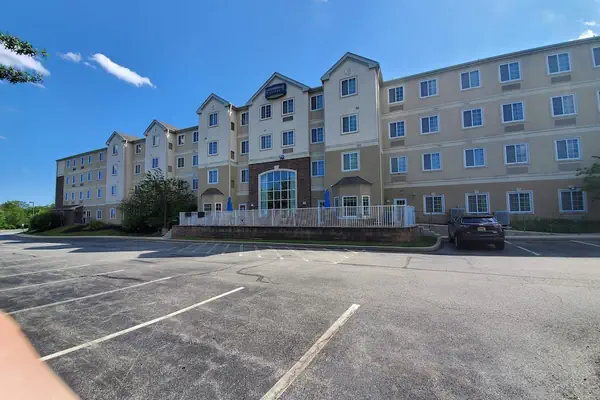 Photo 1 - Staybridge Suites Philadelphia Valley Forge 422 by IHG