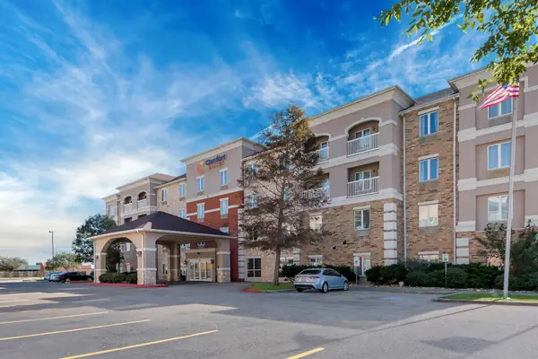 Photo 1 - Comfort Suites Corpus Christi Central