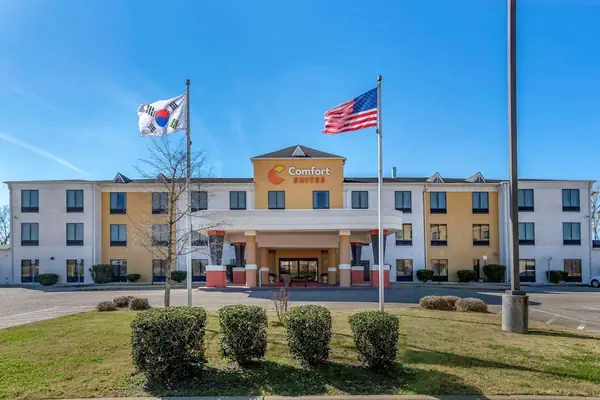 Photo 1 - Comfort Suites Airport South