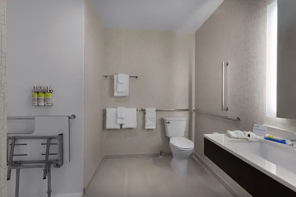 Photo 1 - Holiday Inn Express Lake Park by IHG