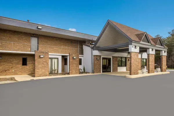 Photo 1 - Quality Inn Asheville Airport