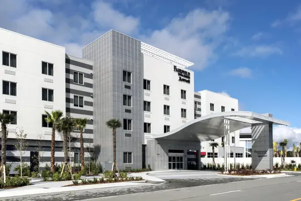 Photo 1 - Fairfield Inn & Suites by Marriott Daytona Beach Speedway/Airport
