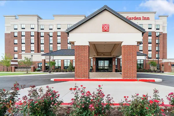 Photo 1 - Hilton Garden Inn Edmond/Oklahoma City North