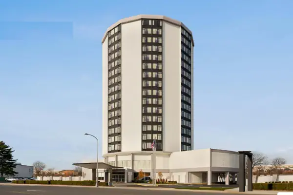 Photo 1 - Holiday Inn Philadelphia Arpt-Stadium Area, an IHG Hotel