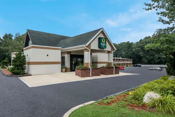 Photo 1 - Quality Inn Westfield - Springfield