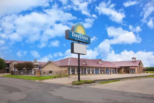 Photo 1 - Days Inn by Wyndham Lonoke