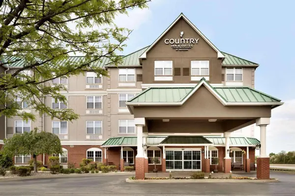 Photo 1 - Country Inn & Suites by Radisson, Louisville East, KY