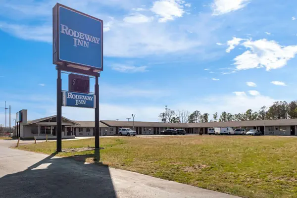 Photo 1 - Rodeway Inn