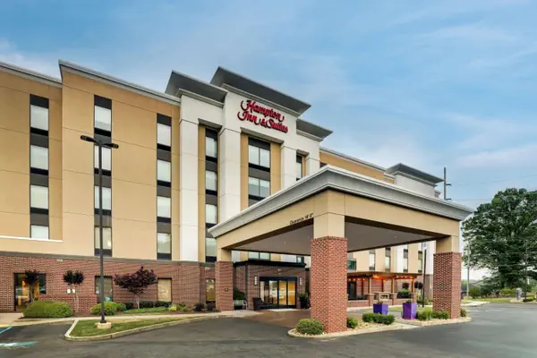 Photo 1 - Hampton Inn and Suites Rome, GA