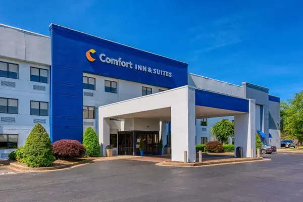 Photo 1 - Comfort Inn Shepherdsville - Louisville South