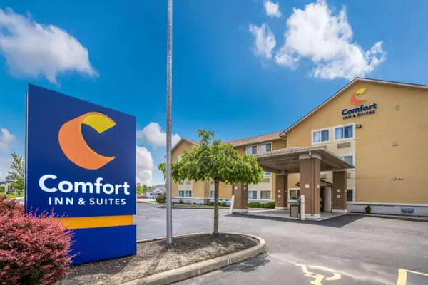 Photo 1 - Comfort Inn & Suites Fairborn near Wright Patterson AFB