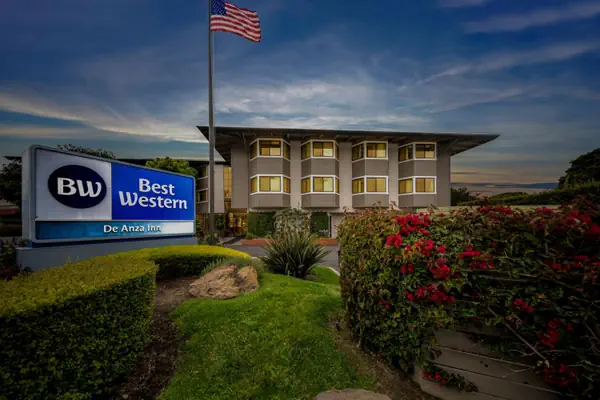 Photo 1 - Best Western De Anza Inn