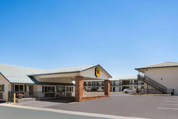 Photo 1 - Super 8 by Wyndham Susanville