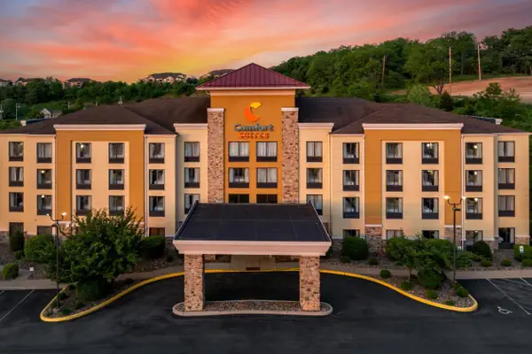 Photo 1 - Comfort Suites Hummelstown - Hershey