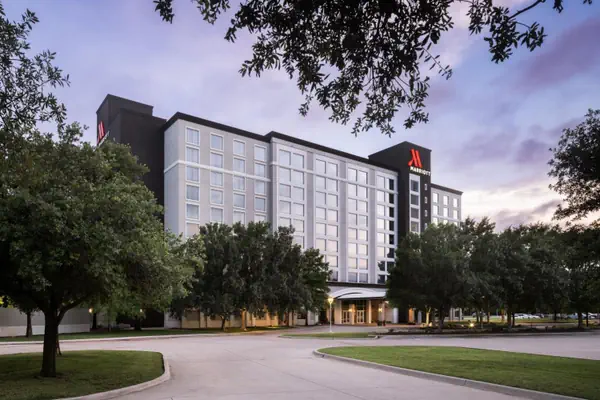 Photo 1 - Dallas/Fort Worth Marriott Hotel & Golf Club at Champions Circle